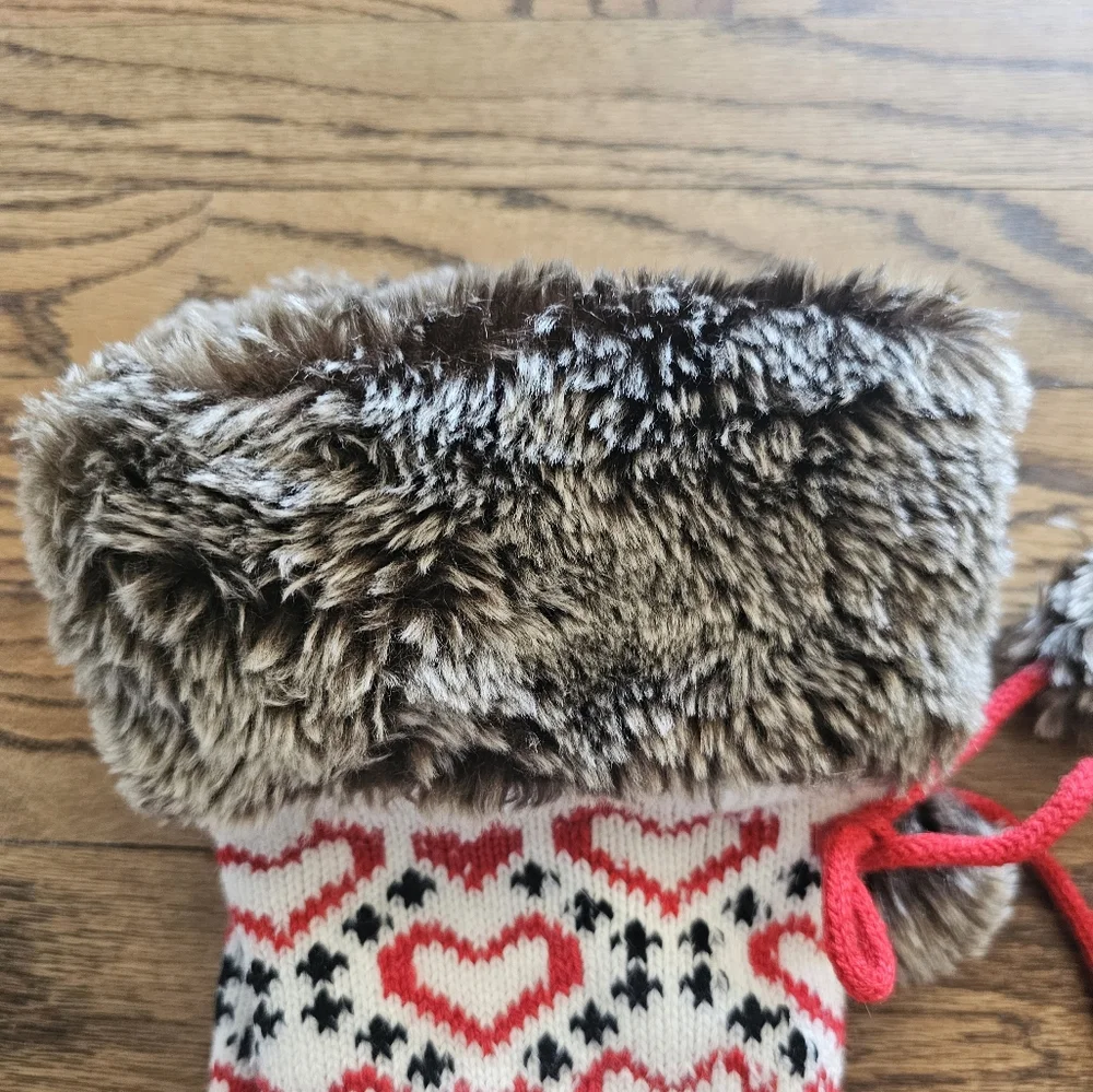 MUK LUKS Fuzzy Socks Hearts and Faux fur - Fits Women Size 4-10